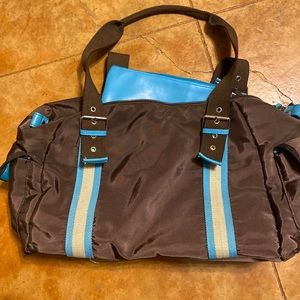 Ruff Hewn brown nylon gym/travel bag, 10x18” with webbed handles,inside pockets